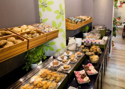 Breakfast Room